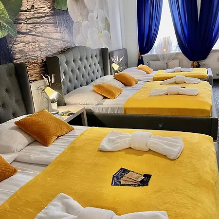 Great Polonia Center 3* Świdnica